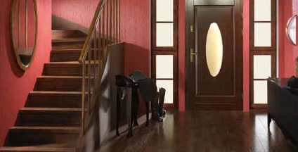 Lépcsőházi bejárati ajtók